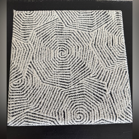 Set Artistic Black and White Small Wall Canvasses Homemade Decoupage Small Art - Picture 7 of 8